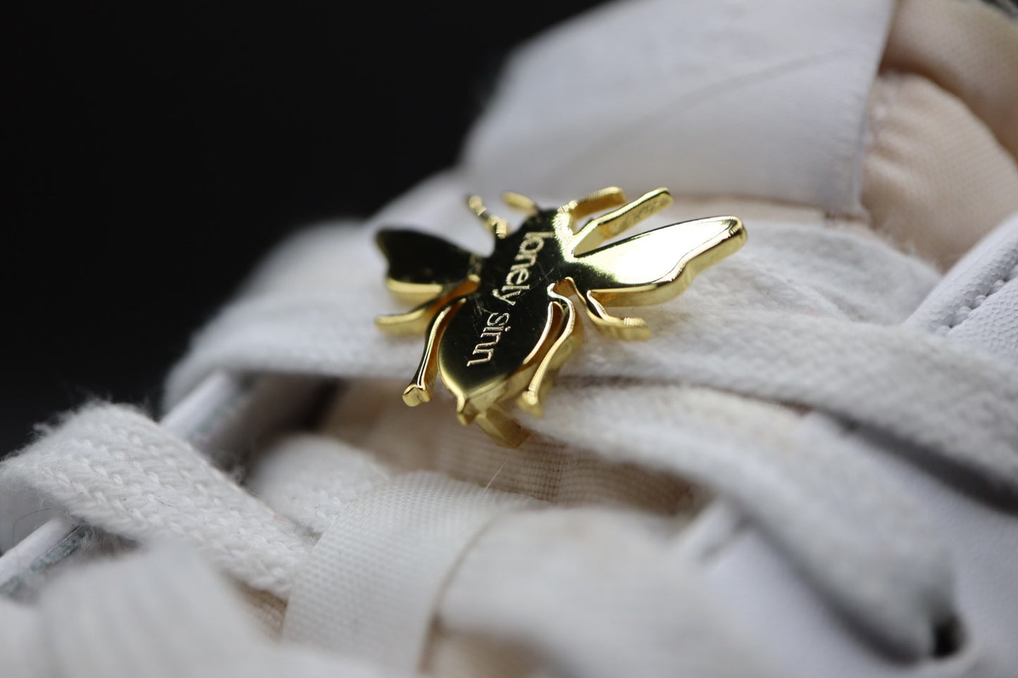 Bee Sneaker Pendant
